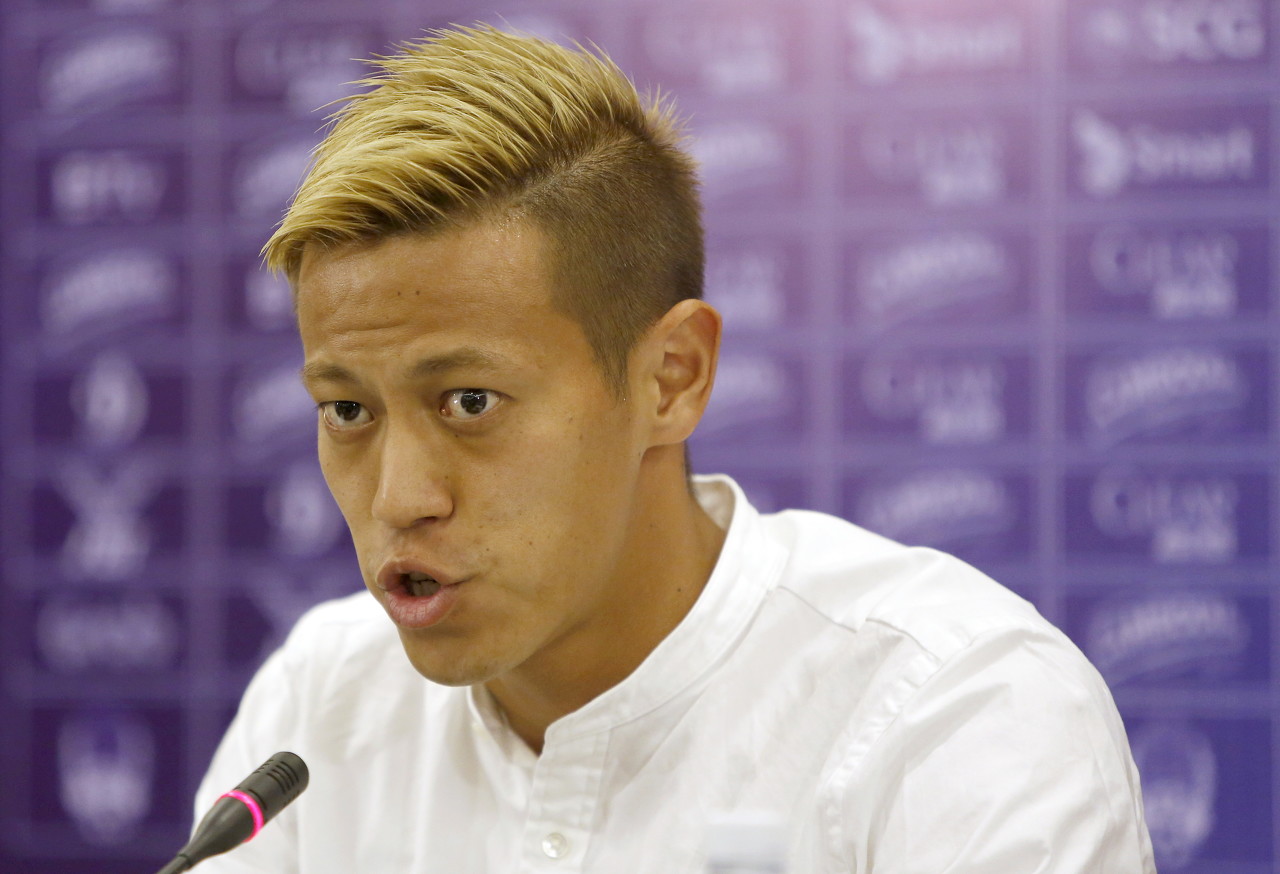 本田圭佑社媒:日本队踢的不错,不过我执教的话至少能进一球