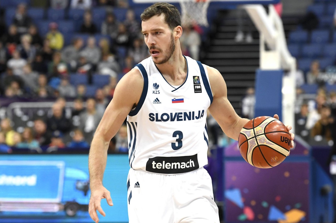 斯洛文尼亚主帅:我们可以依仗3名NBA球员 德拉季奇回归是好消息