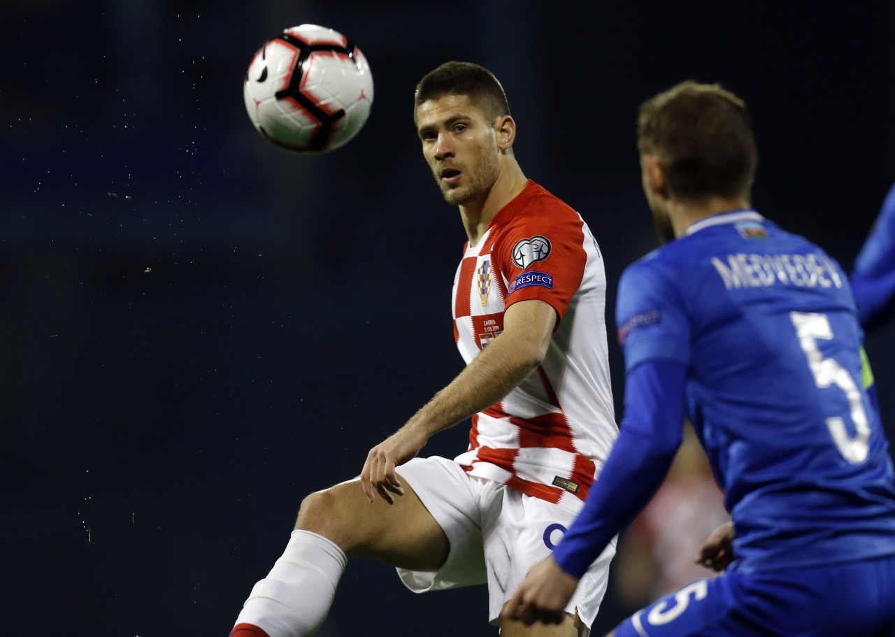 克拉马里奇:面对世界冠军取得了平局,但没能击败法国还是太糟了