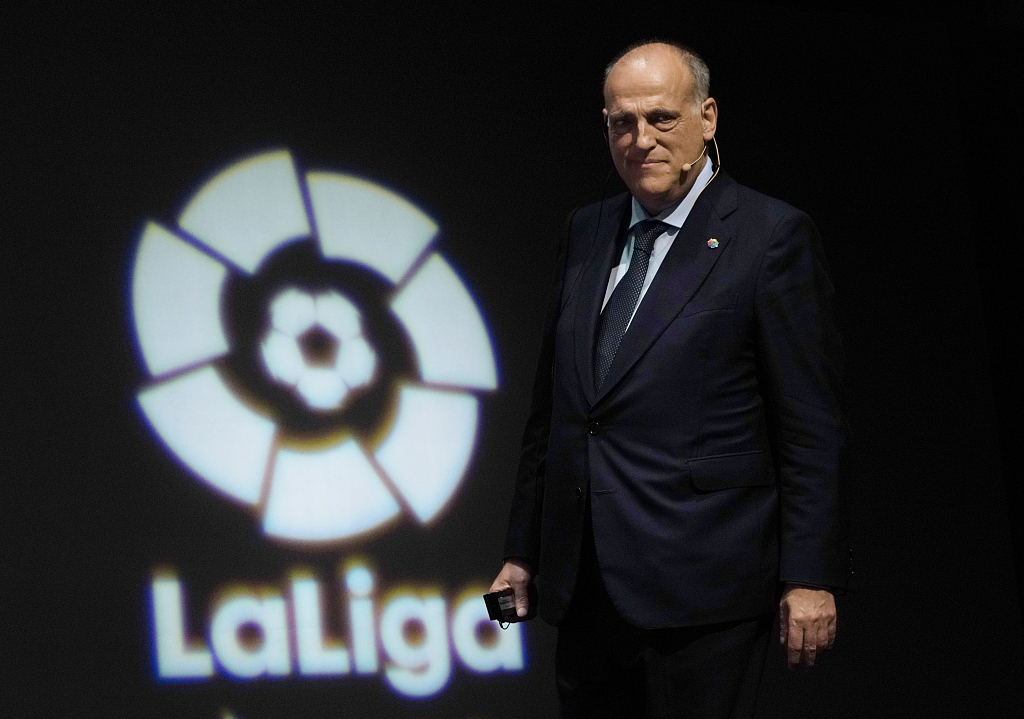 特巴斯:希望巴萨摆脱困境恢复引援 不排除未来把西甲搬到海外