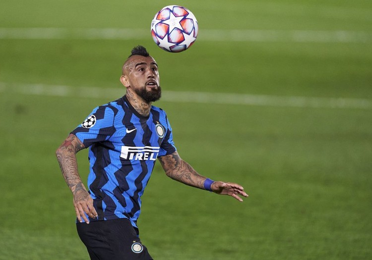 ESPN记者:博卡青年有意免签比达尔,已与球员代表进行对话