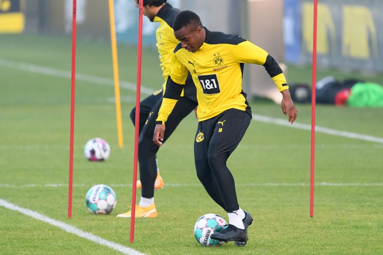 德媒:穆科科想要大幅度加薪,多特难以接受