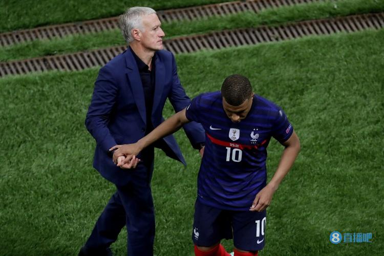 法国队连续4场不胜,是德尚时代第二长