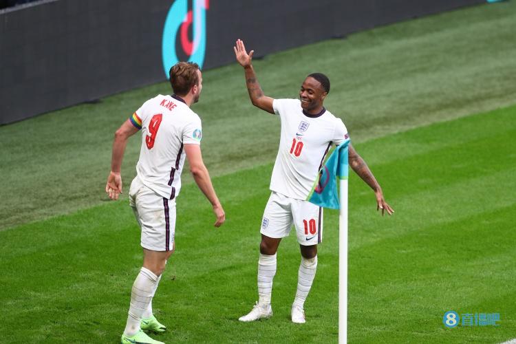 索斯盖特治下英格兰队出场次数排行:凯恩54场第一,斯特林第二