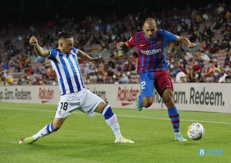 世体:巴萨正在为布莱斯维特寻找下家,但目前还没有收到报价