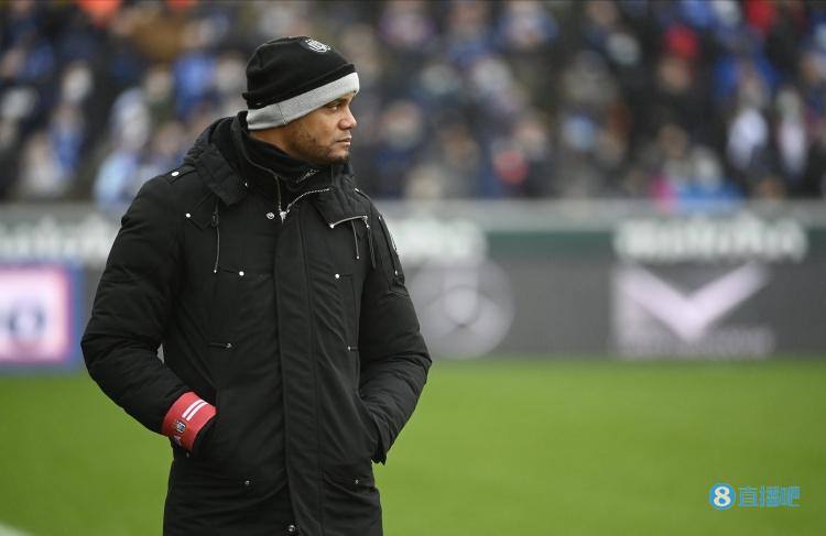 记者:如果加尔蒂前往巴黎执教,尼斯会将孔帕尼当做继任者