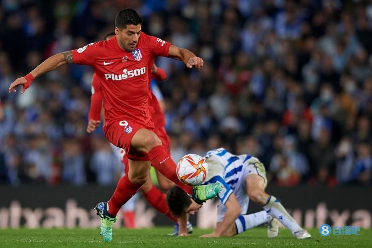 ESPN记者:河床有意免签苏亚雷斯,已与球员展开谈判