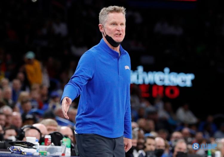 这场怎么调整?科尔:这个节点上双方都知道对方要打什么牌了