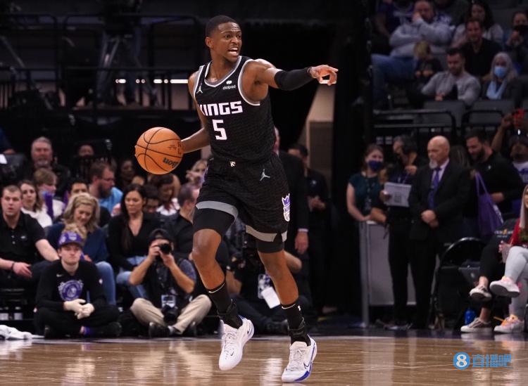 美记:国王愿意降低顺位 以此得到匹配核心阵容的球员