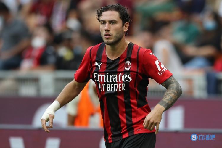 意媒:米兰新赛季的球衣赞助费达到将近7000万欧一年